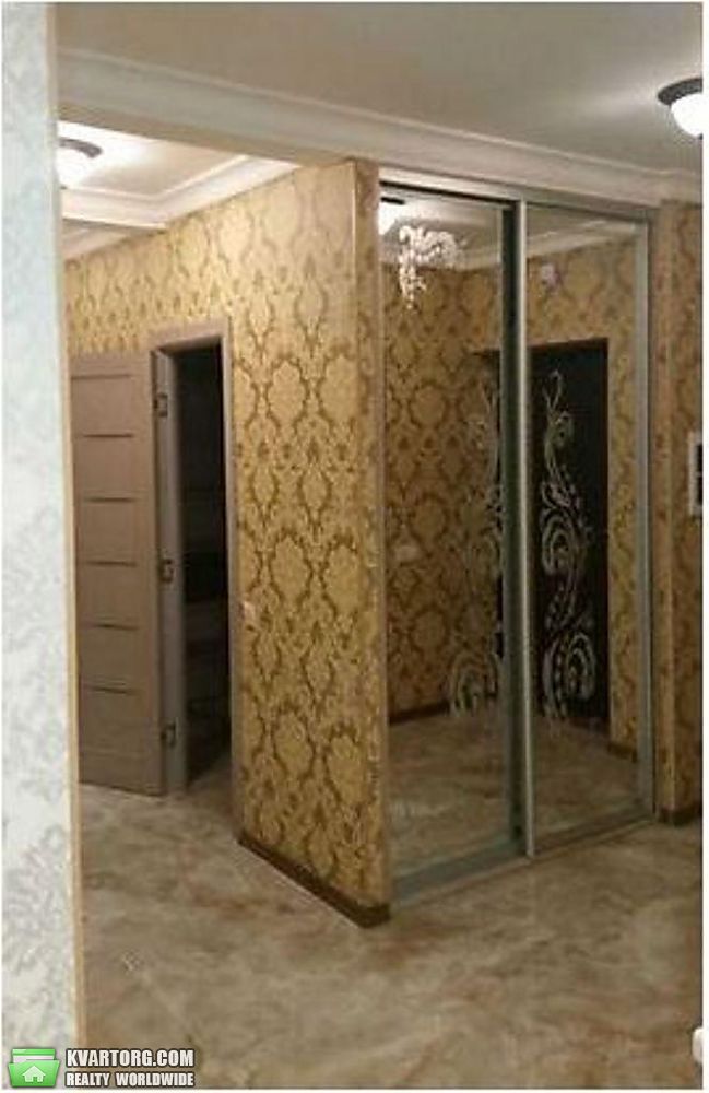 Rent out 3-room apartment. Киев,  Боженко — photo 7