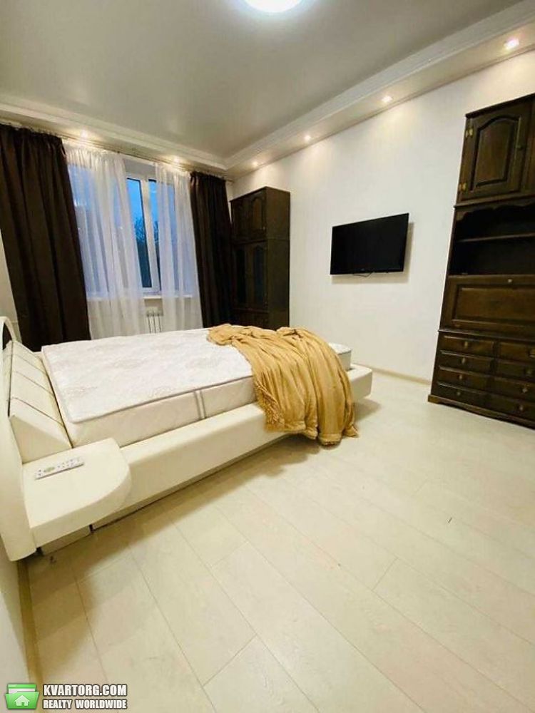 Rent out 3-room apartment. Киев,  Марьяненко — photo 5
