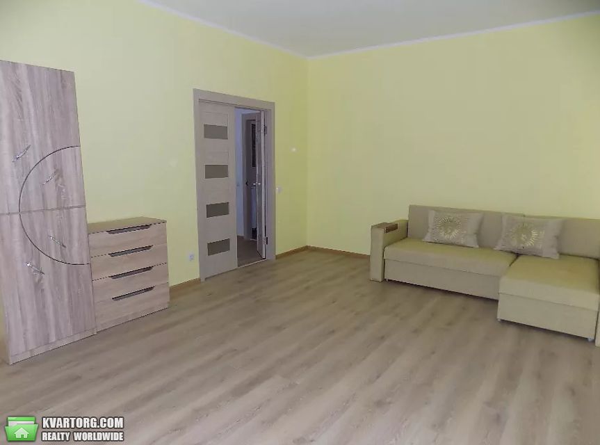 Rent out 2-room apartment. Киев,  Туманяна — photo 7