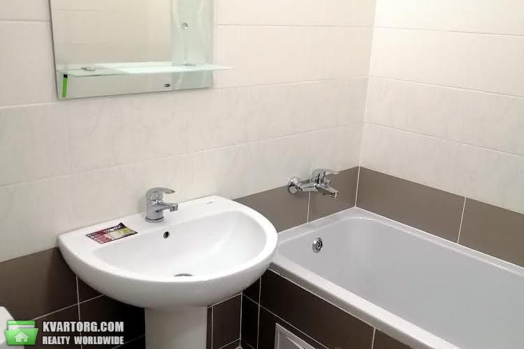 Rent out 2-room apartment. Киев,  Заболотного — photo 7