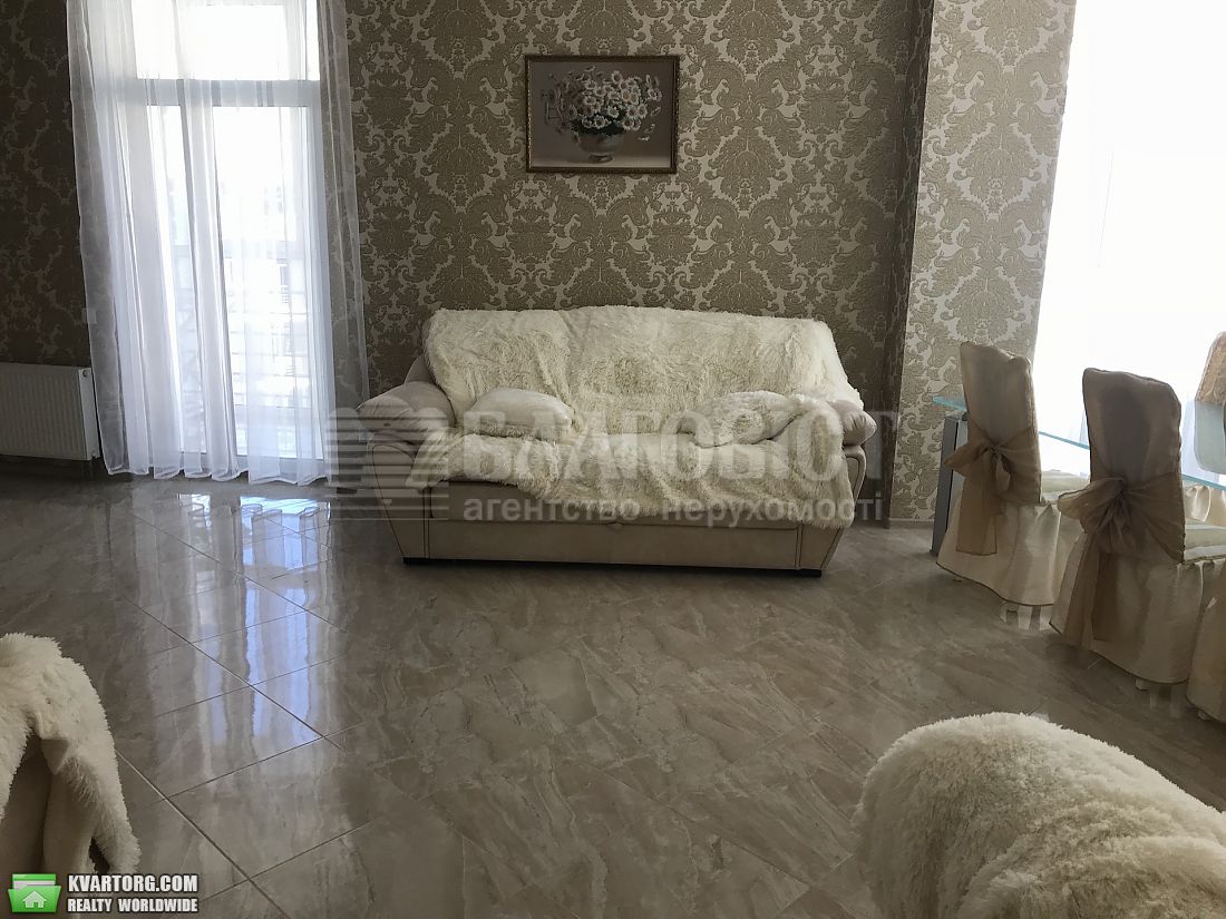 Rent out 3-room apartment. Киев,  Барбюса — photo 9