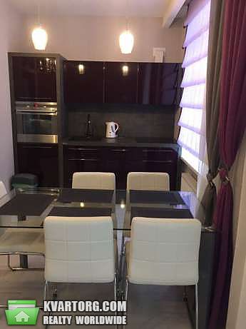 Rent out 2-room apartment. Киев,  Кловский спуск — photo 3
