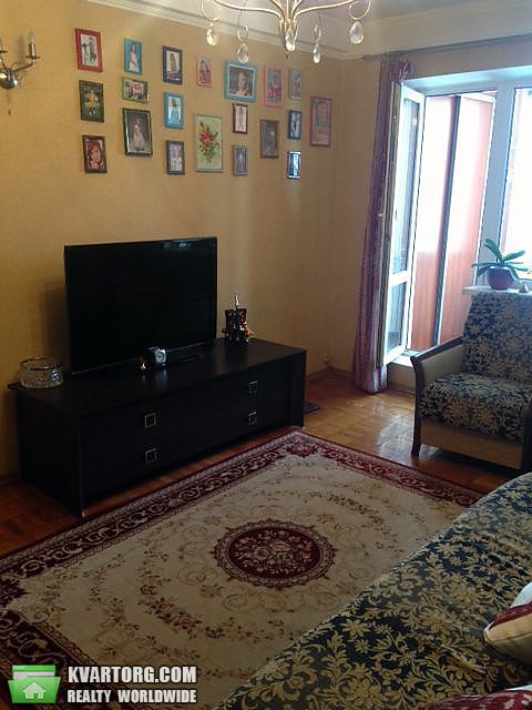 Sell 3-room apartment. Киев,  Перова бул — photo 2