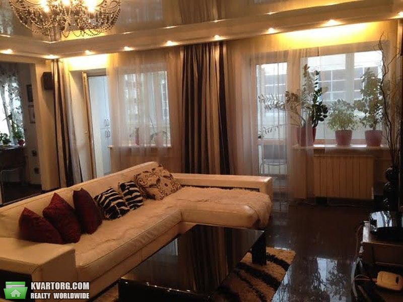 Rent out 2-room apartment. Киев,  Саксаганского — photo 2