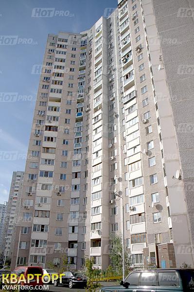 Sell 2-room apartment. Киев,  Милославская — photo 1