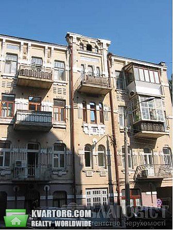 Sell 3-room apartment. Киев, Малоподвальная — photo 1