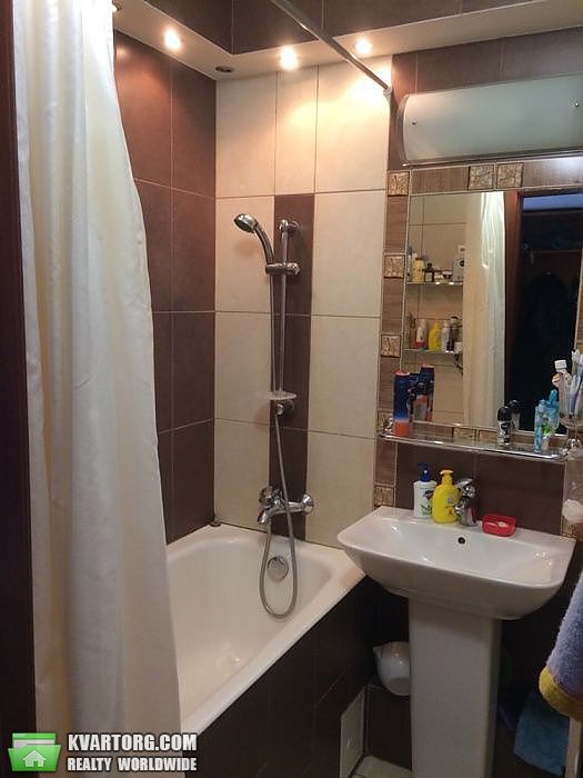 Rent out 3-room apartment. Киев,  Малышко — photo 6