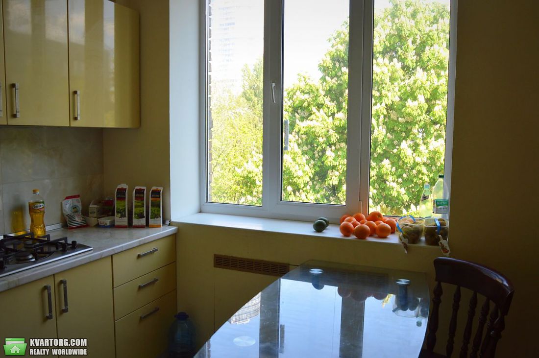 Sell 2-room apartment. Киев,  Печерский спуск — photo 2