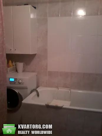 Rent out 2-room apartment. Киев,  Декабристов — photo 7