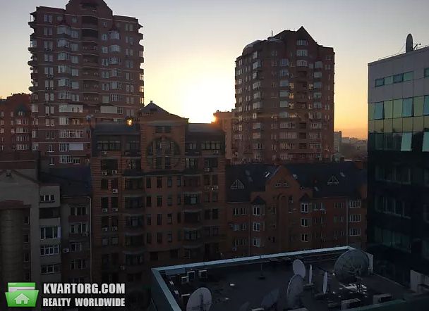 Sell 2-room apartment. Киев,  Дмитриевская — photo 2