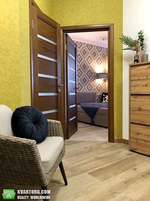 Rent out 2-room apartment. Киев, Саперное Поле — photo 9