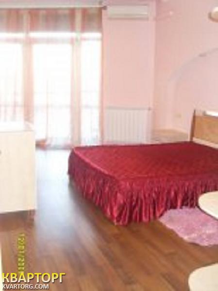 Rent out 2-room apartment. Киев,  Героев Сталинграда пр — photo 4
