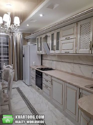 Sell 3-room apartment. Киев,  Метрологическая — photo 1