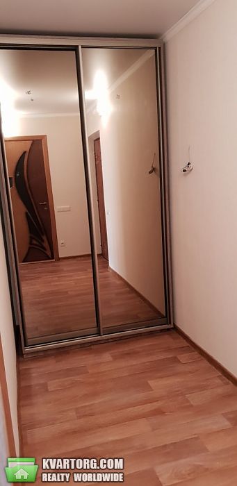 Rent out 1-room apartment. Киев, Оболонская пл. — photo 2