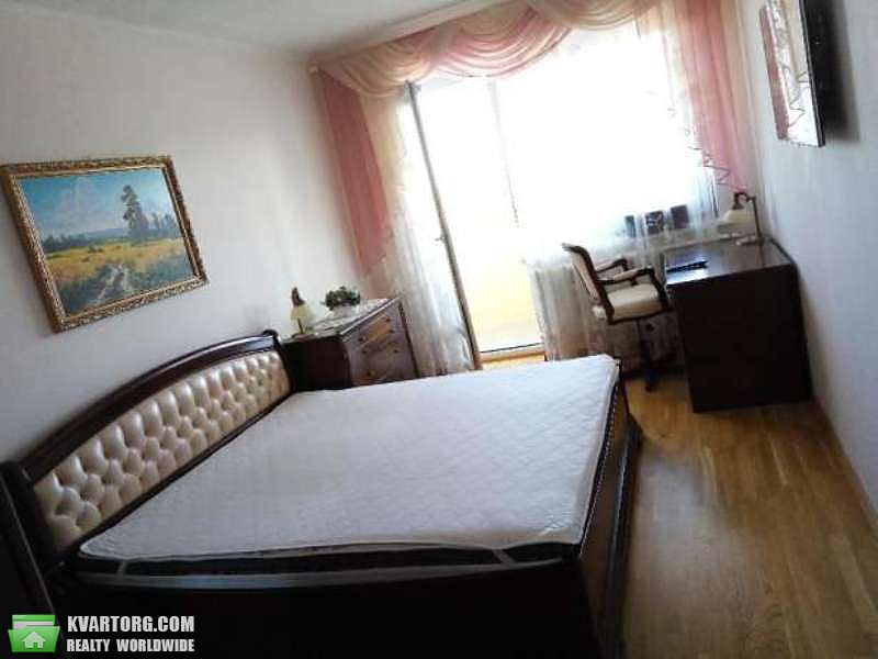 Sell 3-room apartment. Киев,  Вернадского бул — photo 4