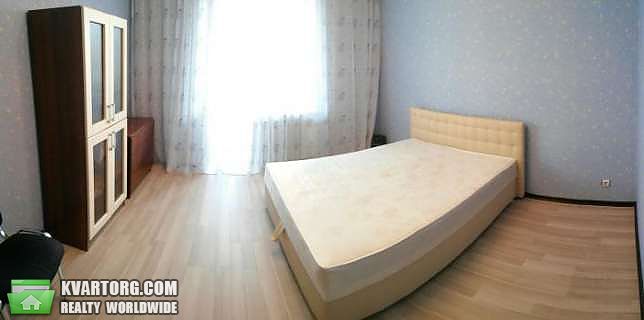 Rent out 2-room apartment. Киев,  Вишняковская — photo 1