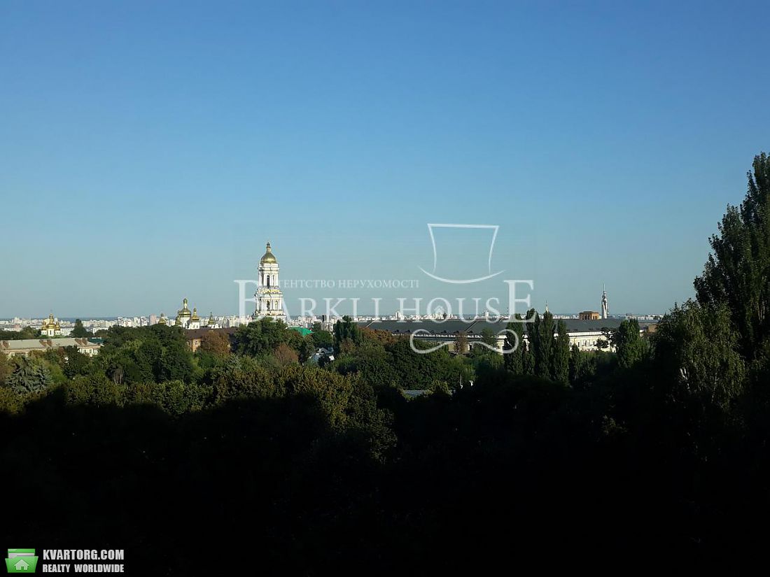 Rent out 3-room apartment. Киев,  Суворова — photo 6
