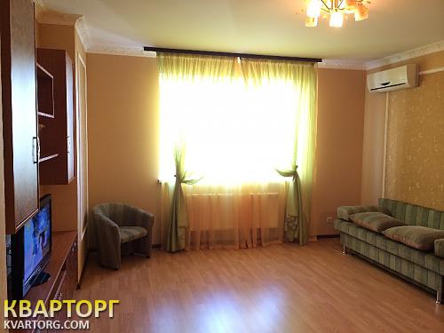 Rent out 2-room apartment. Киев, Мишуги Олександра — photo 5