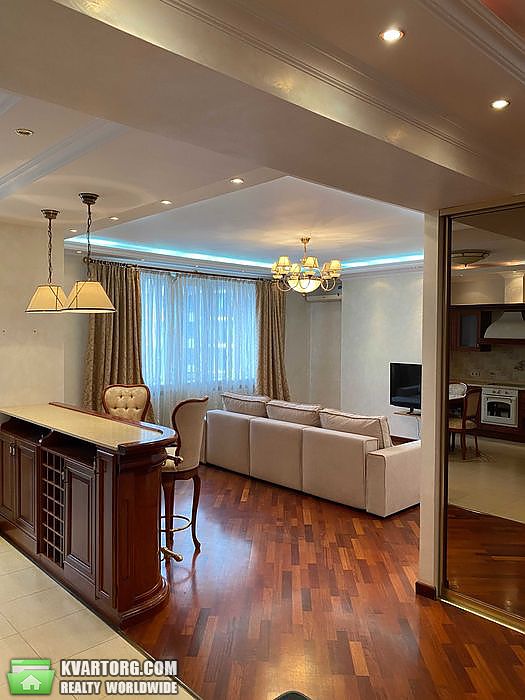 Rent out 3-room apartment. Киев,  Предславинская — photo 8