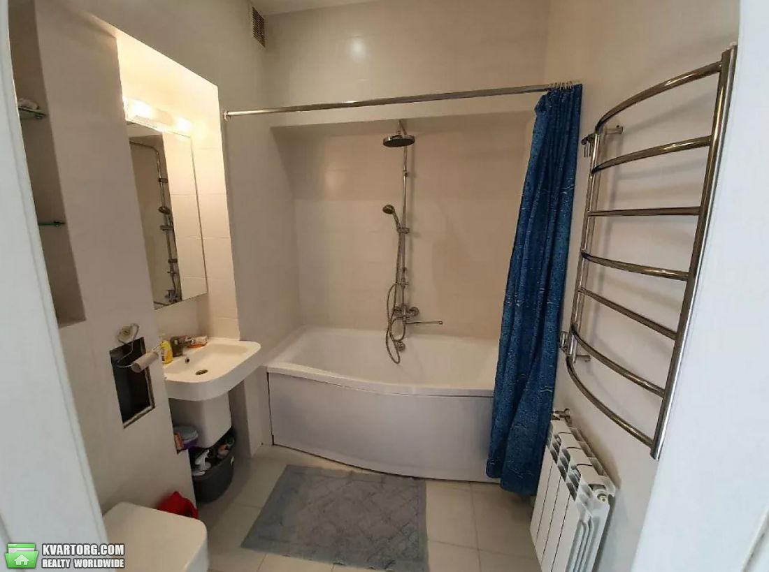 Rent out 3-room apartment. Киев,  Городецкого — photo 9