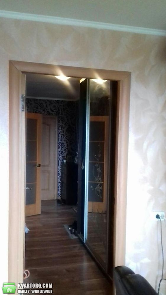 Sell 2-room apartment. Днепропетровск, Тополь-2 — photo 3