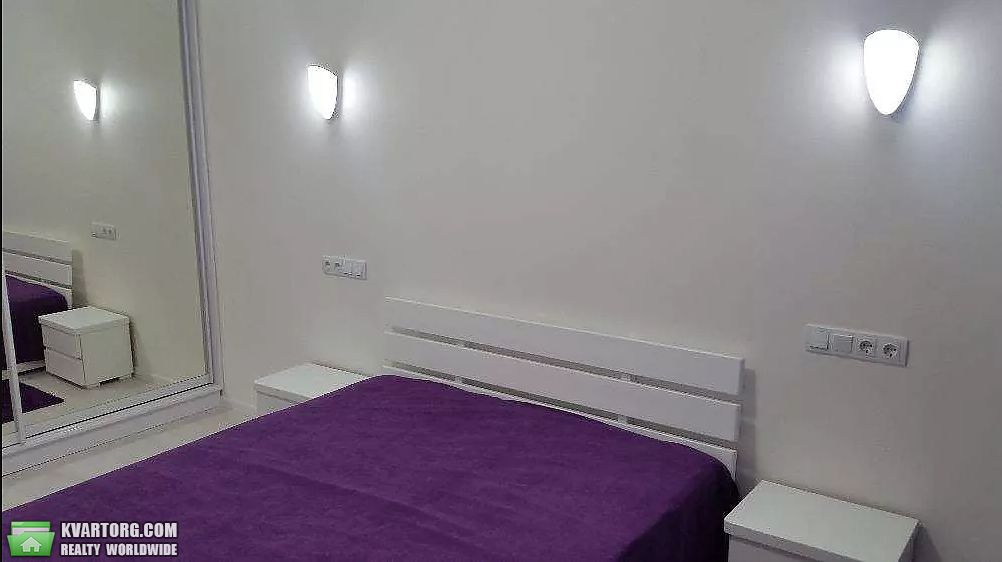 Rent out 2-room apartment. Киев,  Липковского — photo 7