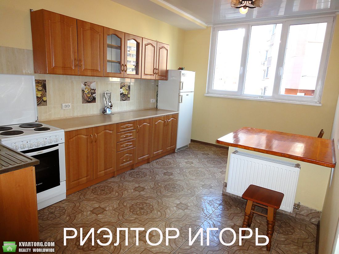 Rent out 1-room apartment. Одесса, Левитана — photo 1