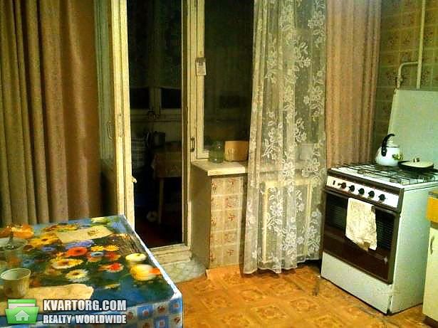 Sell 3-room apartment. Киев, Волынская — photo 1