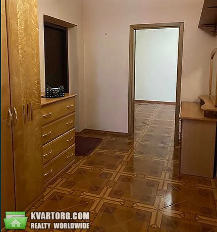 Rent out 3-room apartment. Киев, Шамо — photo 9