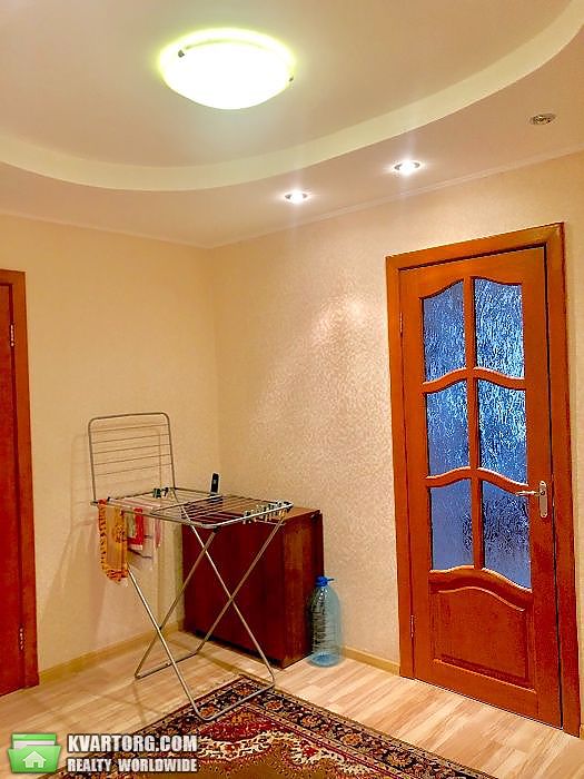 Sell 2-room apartment. Киев,  Кустанайская — photo 4