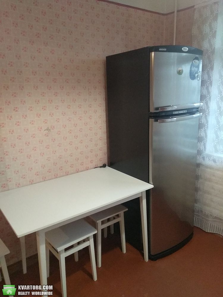 Rent out 1-room apartment. Киев,  Героев Днепра — photo 3