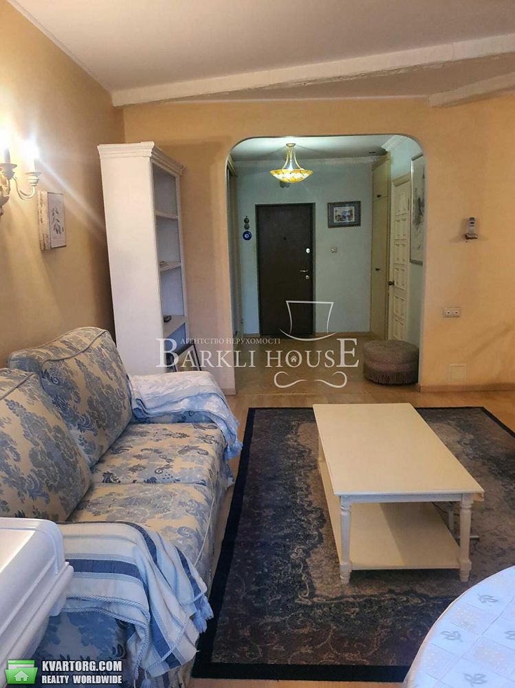 Rent out 3-room apartment. Киев,  Никольско-Слободская — photo 6