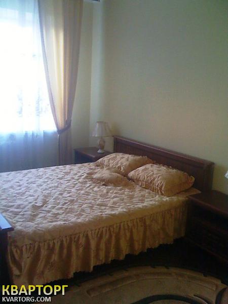 Rent out 3-room apartment. Киев,  Алма-Атинская — photo 2