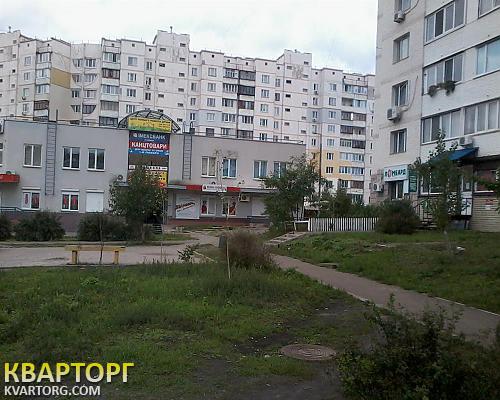 Rent out shop. Киев, Радунская — photo 1