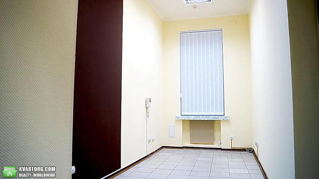 Rent out 5-room apartment. Киев,  Богдана Хмельницкого — photo 6