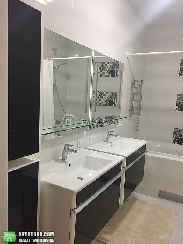 Rent out 2-room apartment. Киев, Коновальца — photo 8