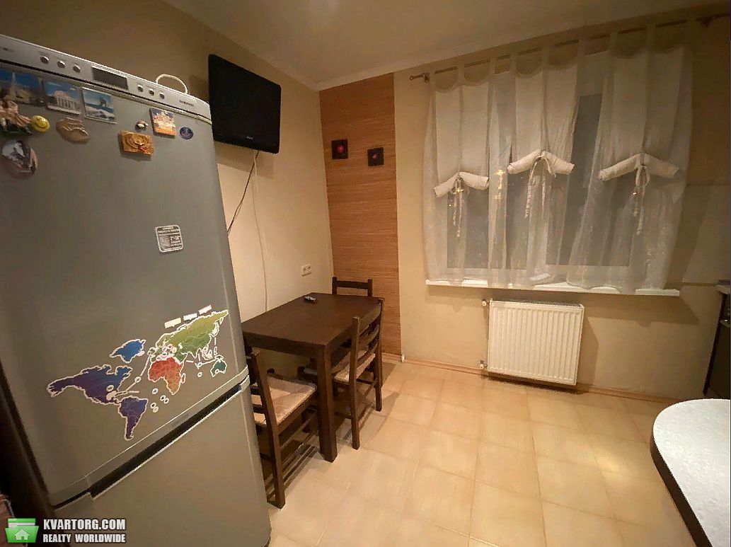 Rent out 1-room apartment. Киев, Приозерная — photo 2