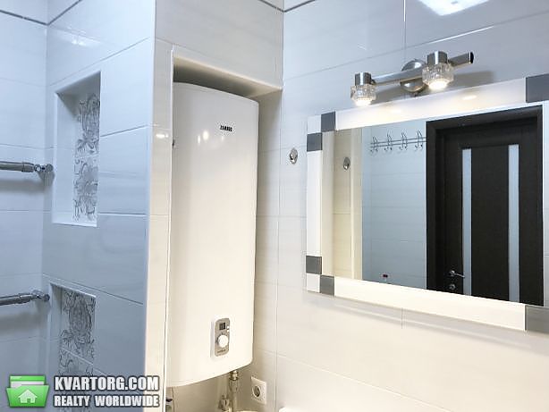 Rent out 1-room apartment. Киев,  Чавдар — photo 8