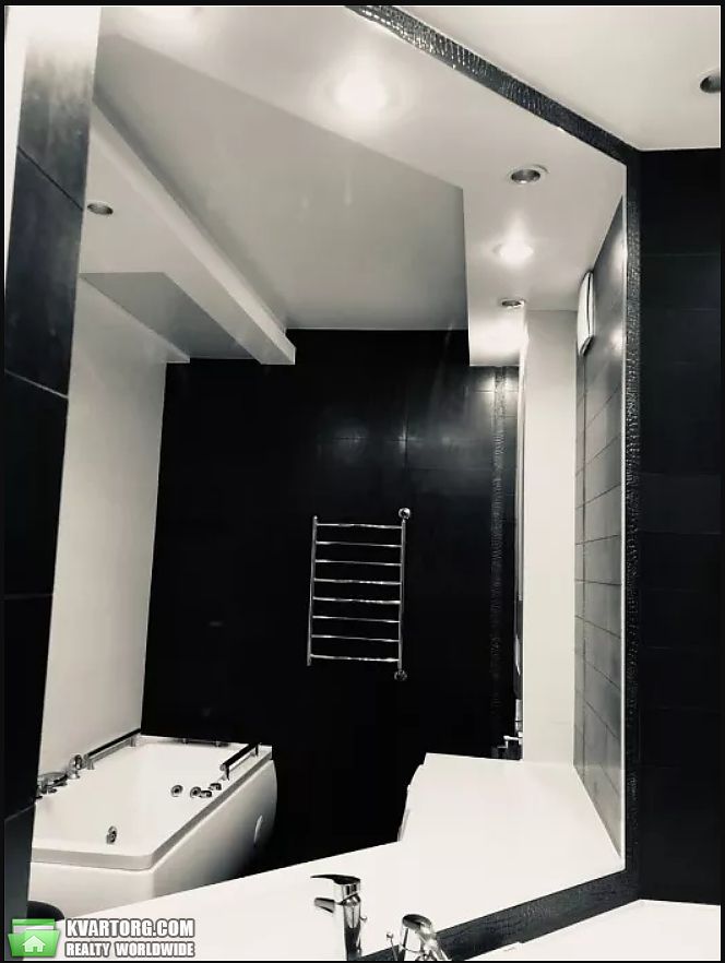 Rent out 1-room apartment. Киев, Герое Сталинграда — photo 4