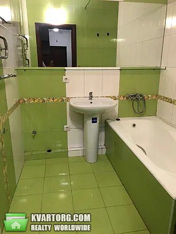 Rent out 2-room apartment. Киев,  Сім"ї Кульженків — photo 2