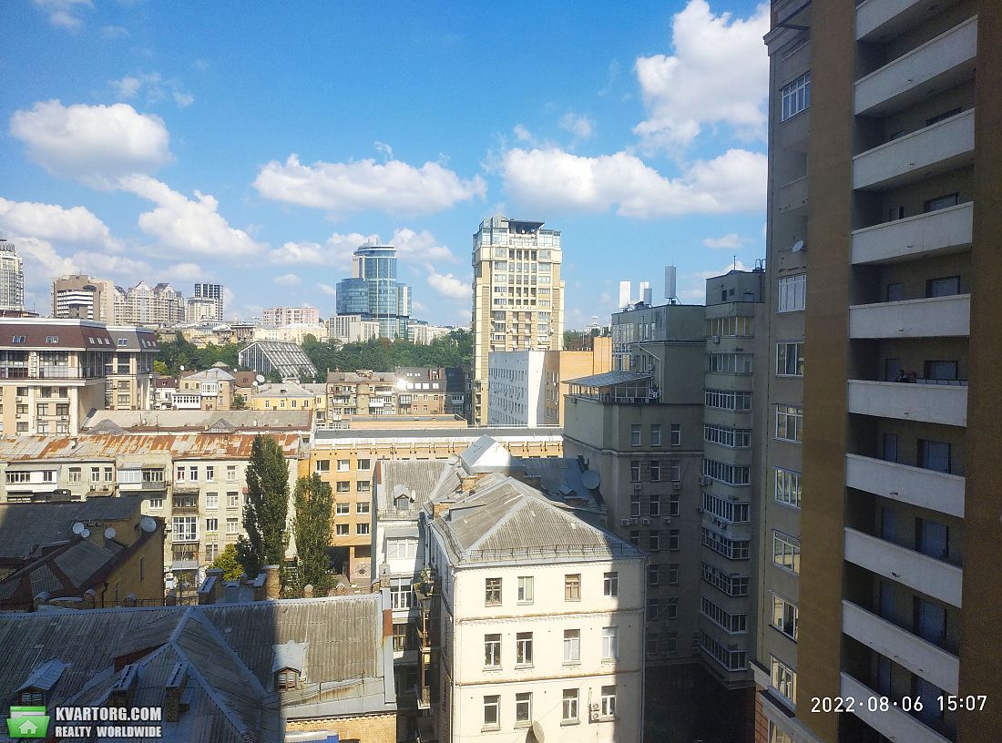 Sell 1-room apartment. Киев,  Жилянская — photo 10