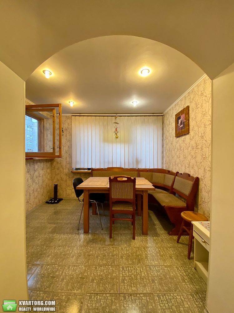 Sell 1-room apartment. Киев,  Олевская — photo 3