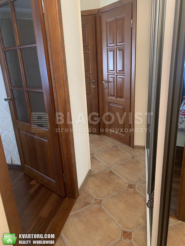Sell 2-room apartment. Киев,  Братиславская — photo 7