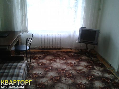 Rent out 2-room apartment. Киев, Госпитальная — photo 3