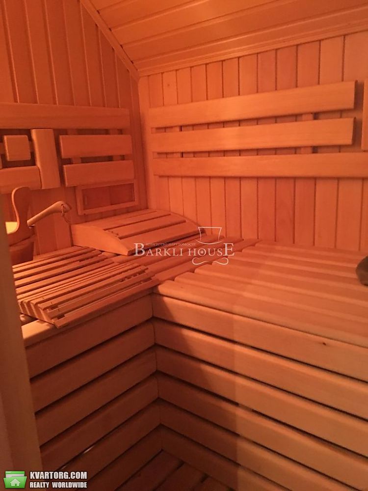 Rent out house. Киев,  Богатырская — photo 10