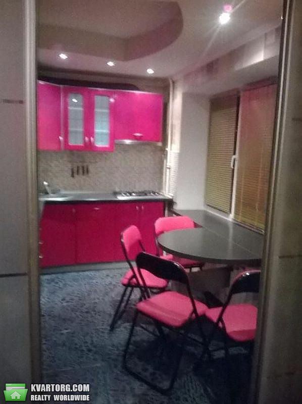 Rent out 3-room apartment. Киев,  Чигорина — photo 4