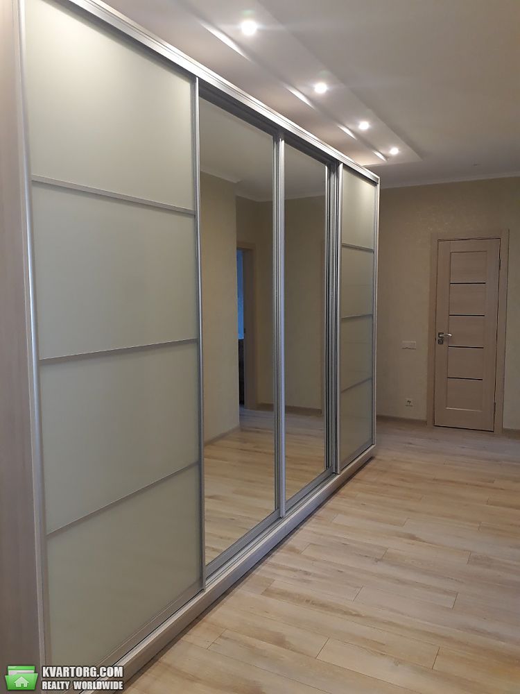Rent out 3-room apartment. Киев,  Лебедева Николая — photo 5