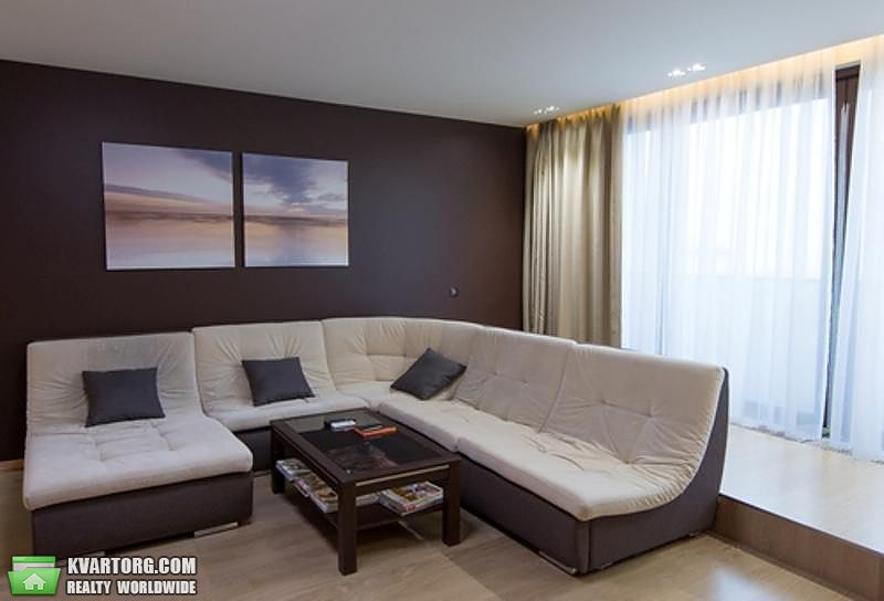Rent out 3-room apartment. Киев, Коновальца — photo 1