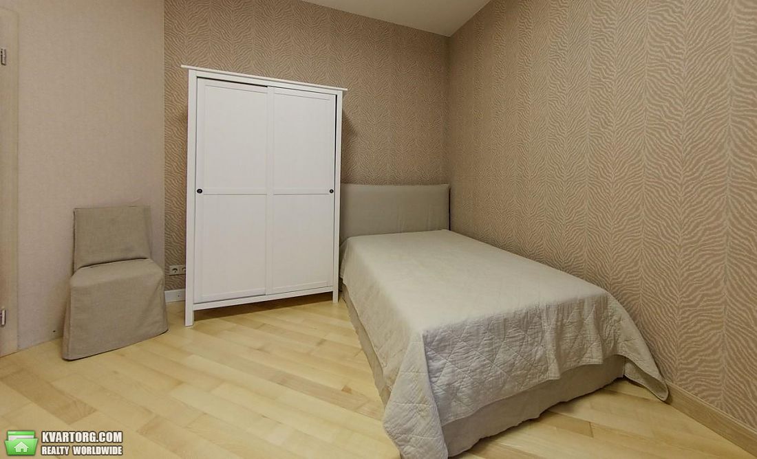 Rent out 4-room apartment. Киев,  Старонаводницкая — photo 7