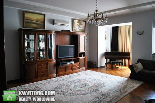 Sell 4-room apartment. Киев, Владимирская — photo 1